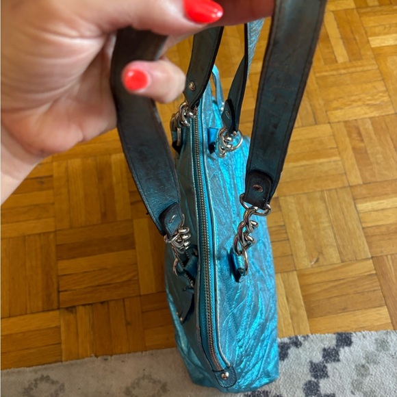 Y2K 90: Stylish Blue Quilted Women's Bag - I think it’s leather but not 100 sure - Picture 5 of 8